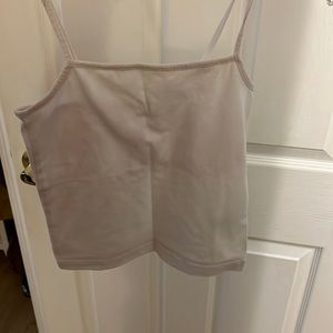 2 cropped tank tops (you’ll get both)